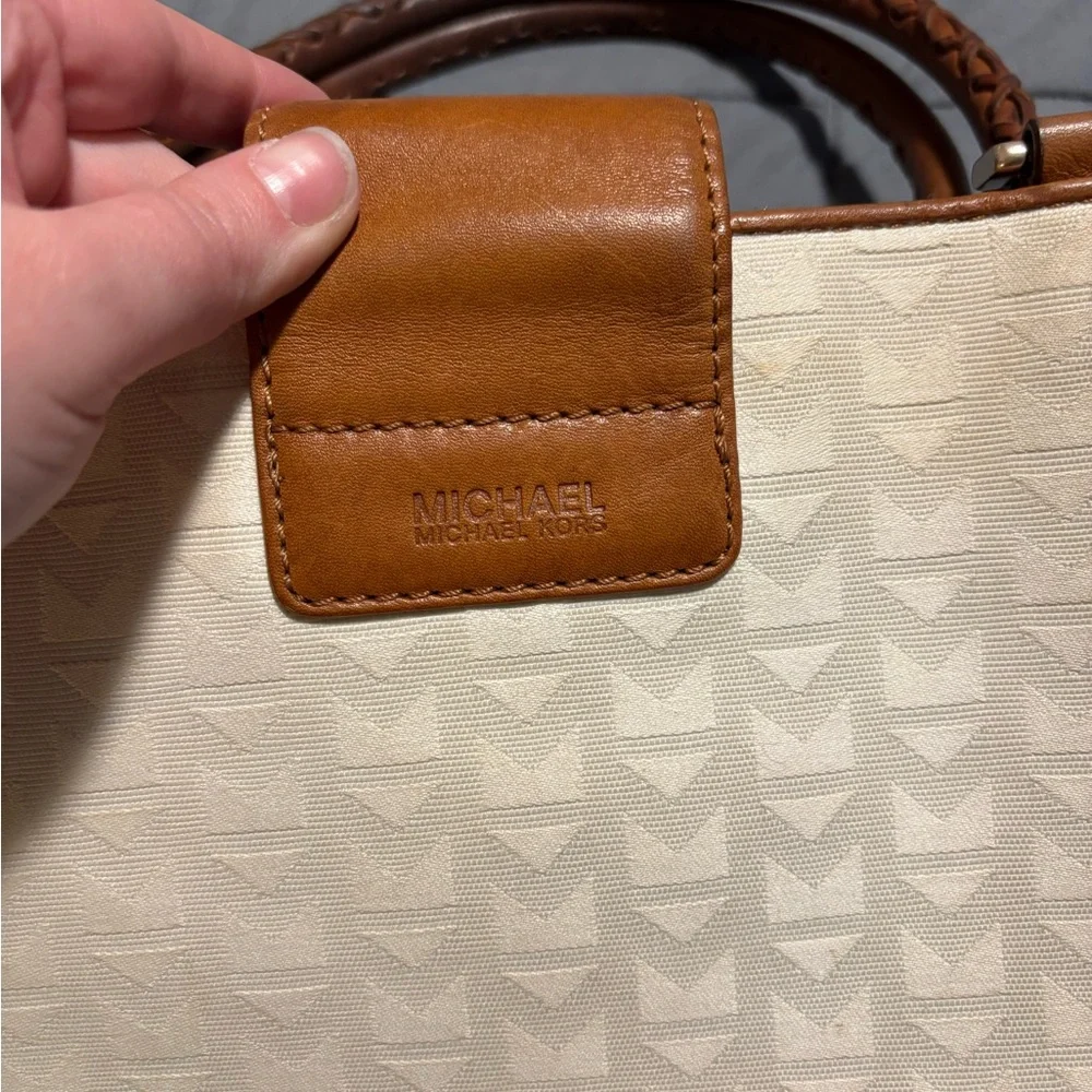 MICHAEL KORS Handbag Purse Large White Canvas Brown Leather Tote Bag - Picture 6 of 10
